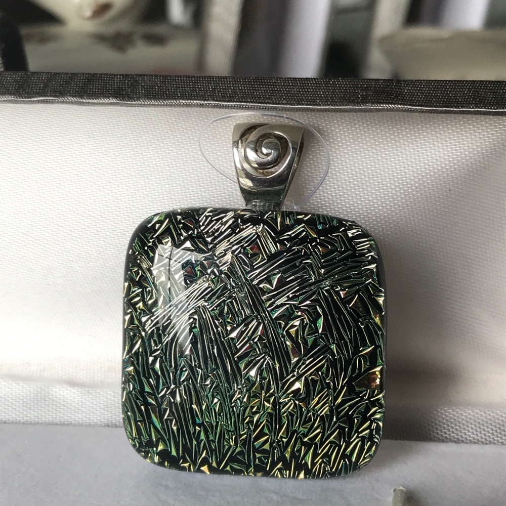 Glass pendant